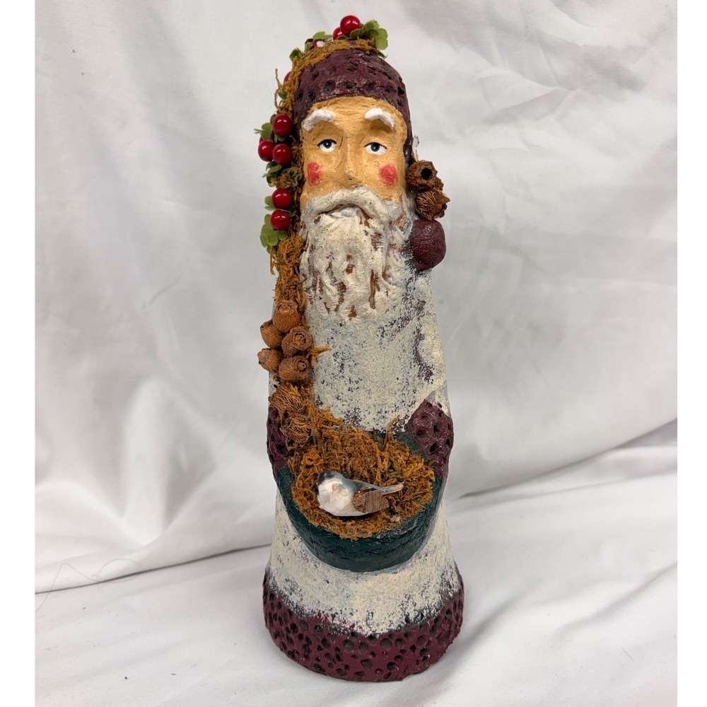 Santas Workbench 10 Inch Rustic Father Christmas Figurine Bird Nest Berries 2000